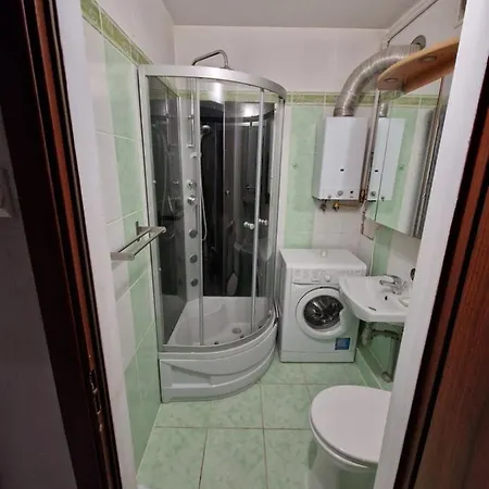 Mieszkanie Modrzewiowa Apartment *